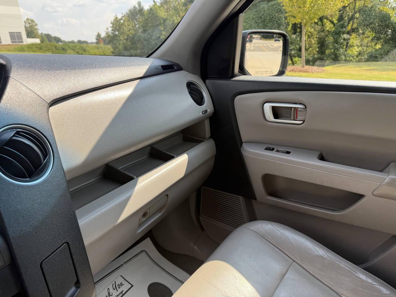 Used 2011 Honda Pilot EX-L image 23
