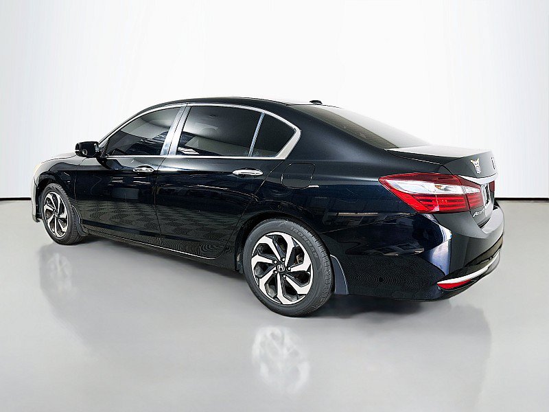 Used 2016 Honda Accord EX image 5