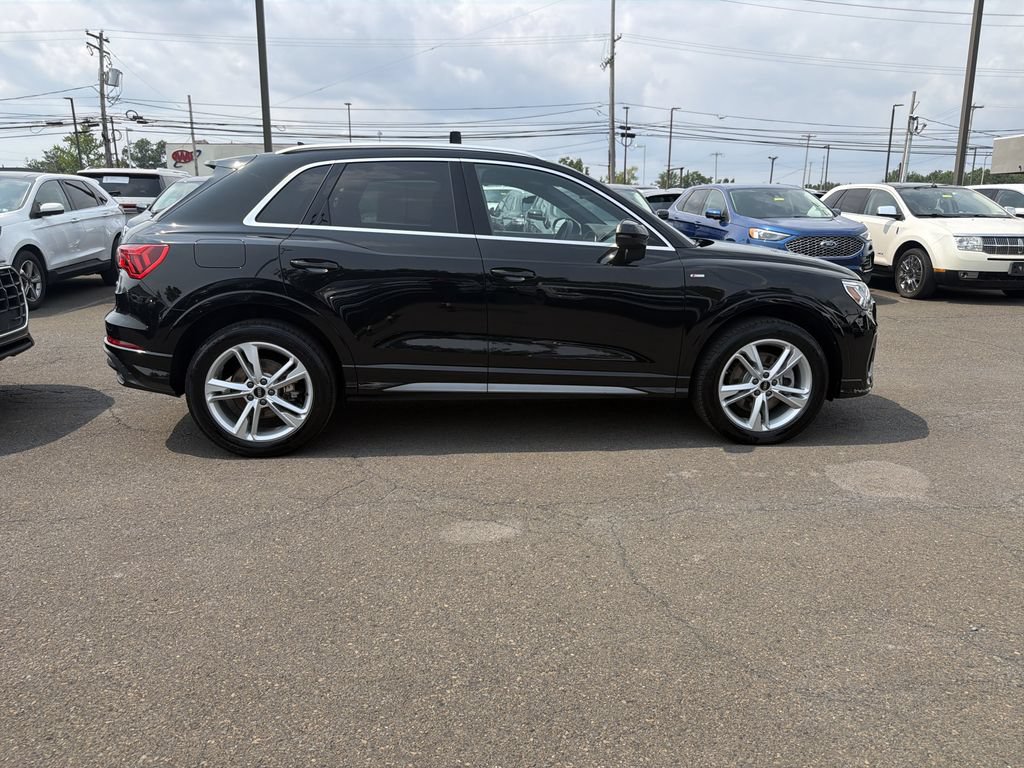 Used 2023 Audi Q3 2.0T Premium Plus AWD/4WD image 6