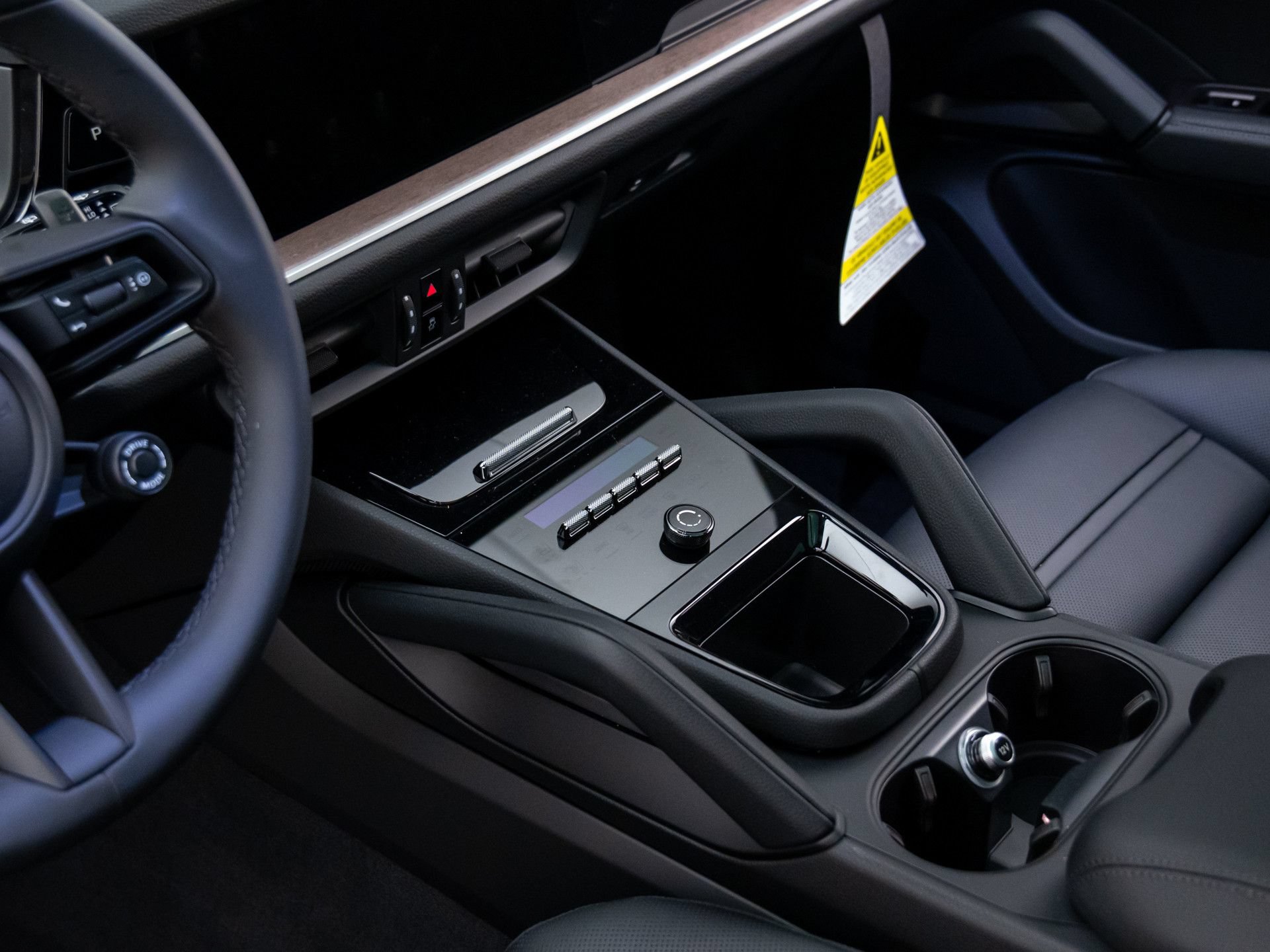New 2026 Porsche Cayenne E-Hybrid AWD/4WD image 13