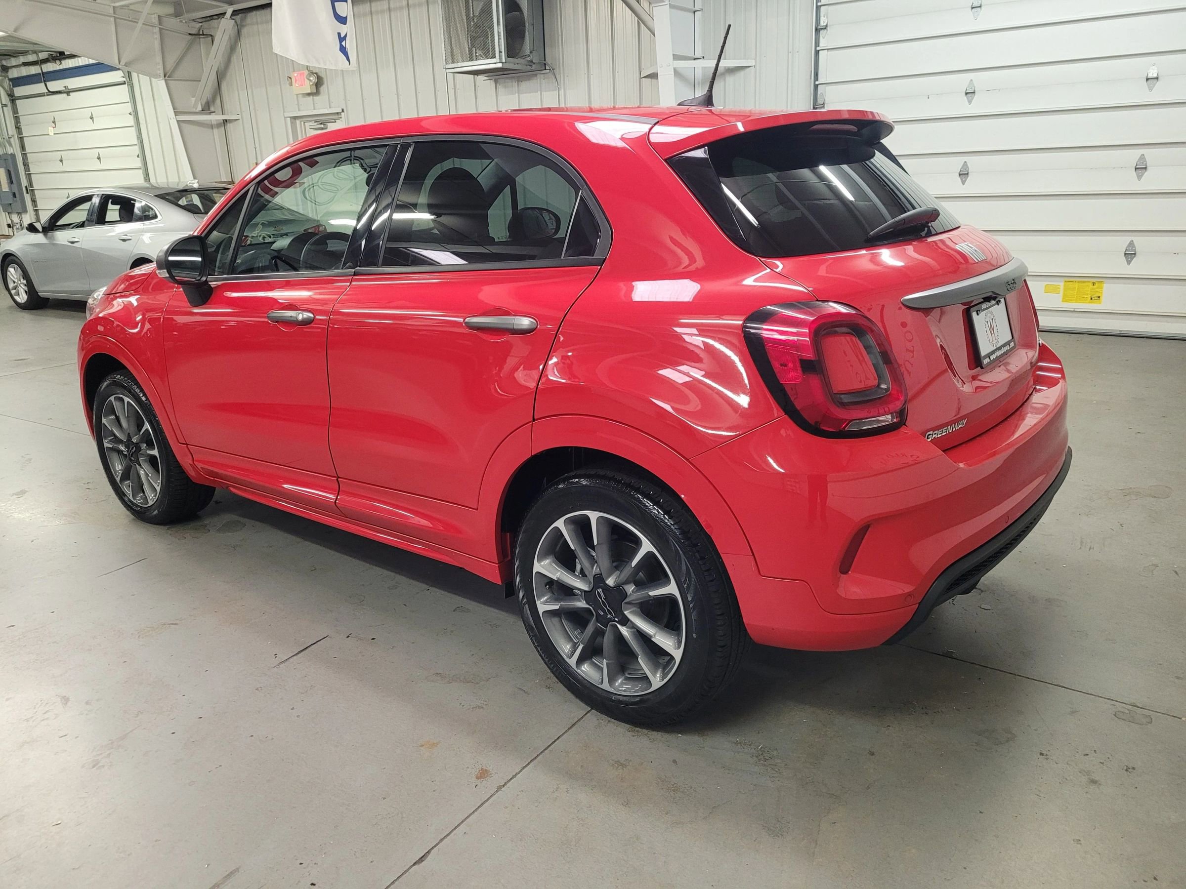 Used 2022 FIAT 500X Pop w/ Sport Appearance Package image 4