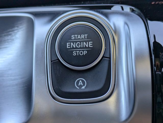 New 2026 Mercedes-Benz GLB 250 image 31