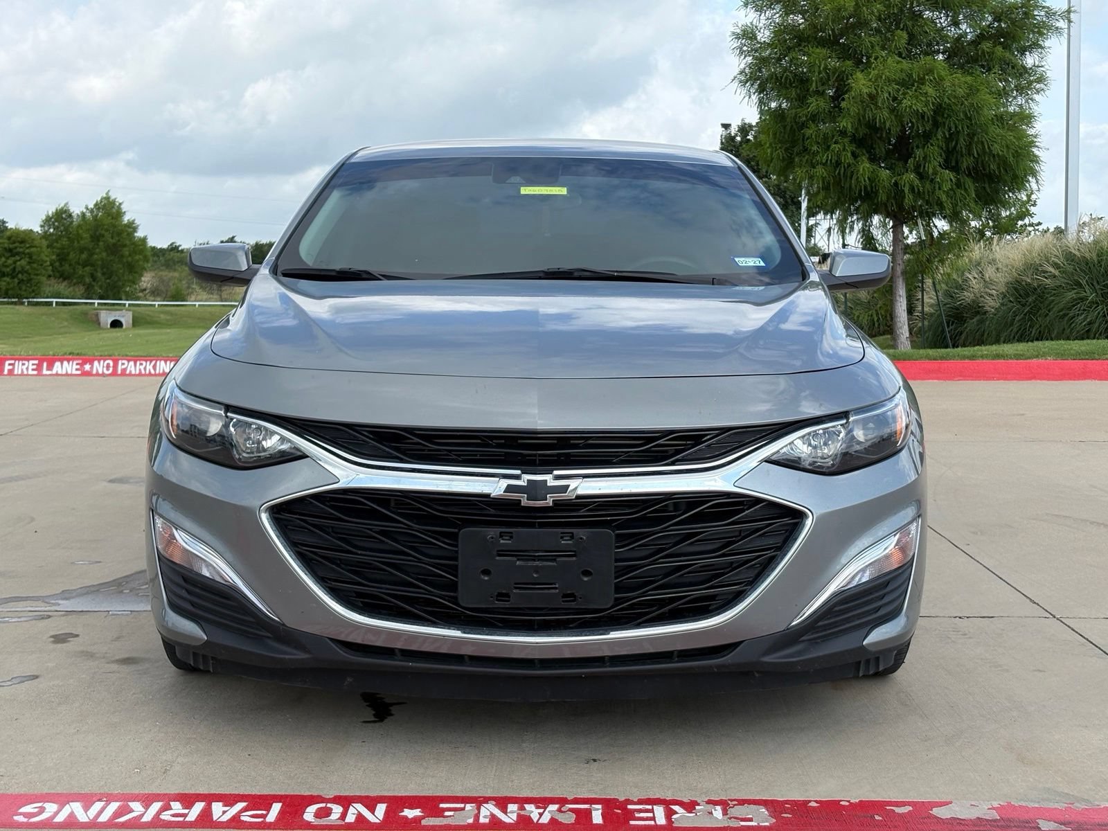 Used 2025 Chevrolet Malibu RS FWD image 2
