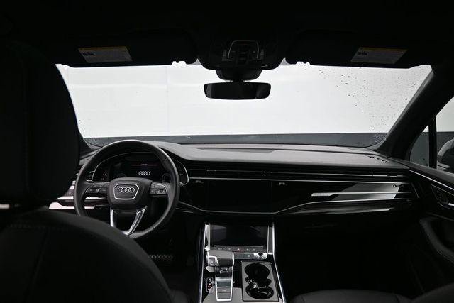 Certified 2025 Audi Q7 2.0T Premium Plus w/ Premium Plus Package AWD/4WD image 28