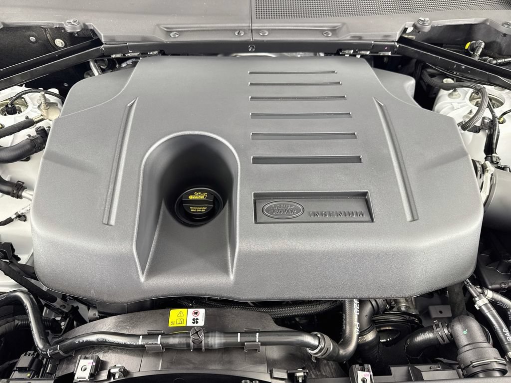 Used 2026 Land Rover Defender 110 X-Dynamic SE AWD/4WD image 27