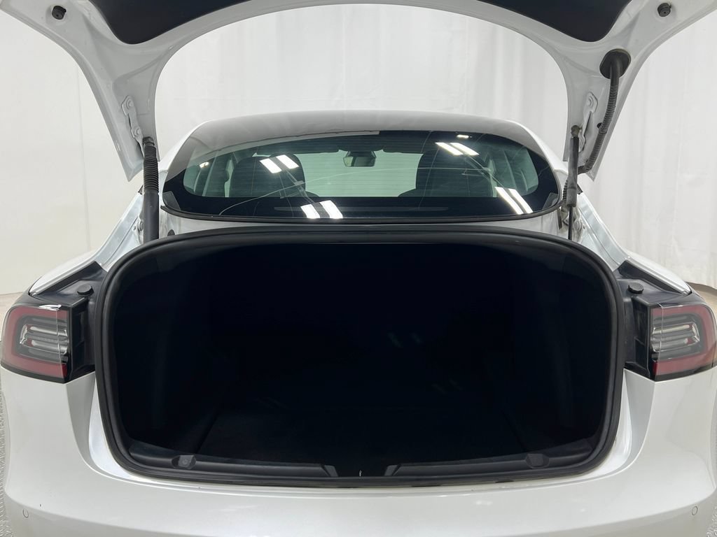 Used 2021 Tesla Model 3 Standard Range Plus RWD image 26