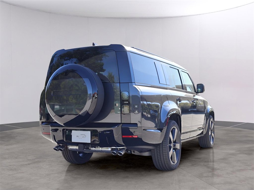 New 2026 Land Rover Defender 130 V8 image 5