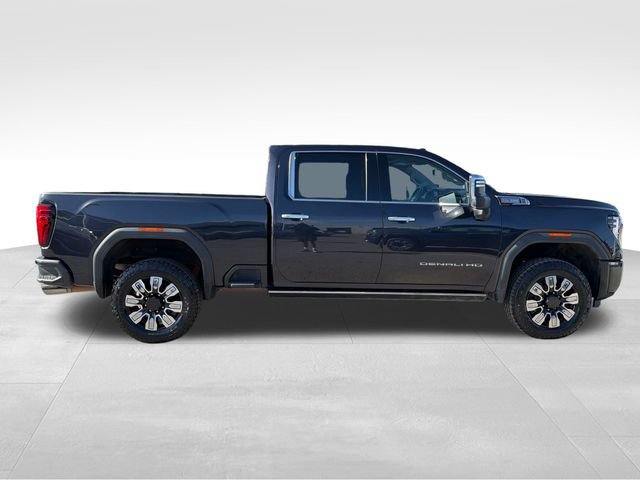Used 2024 GMC Sierra 2500 Denali w/ Denali Reserve Package AWD/4WD image 8