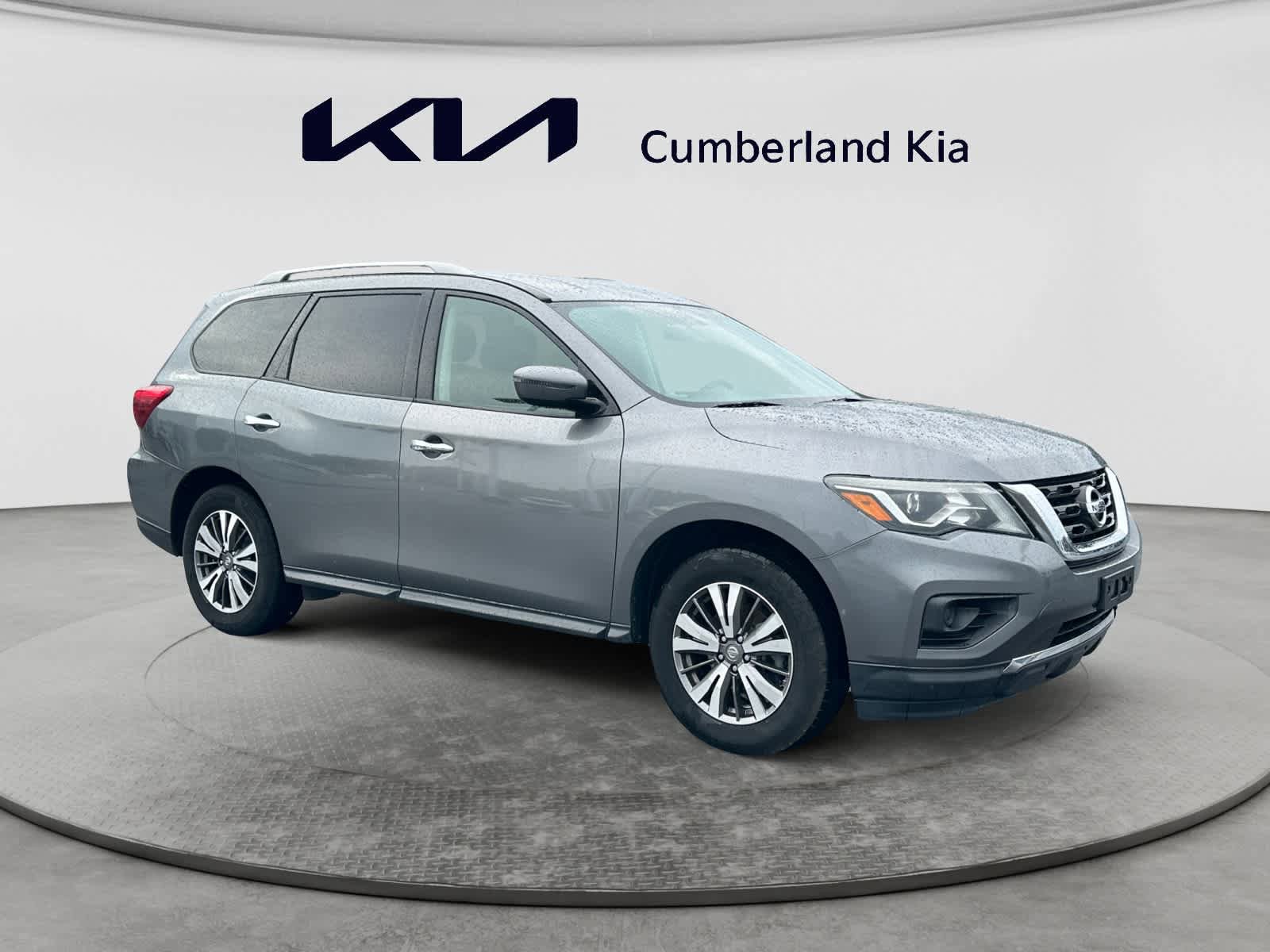 Used 2018 Nissan Pathfinder S AWD/4WD image 7