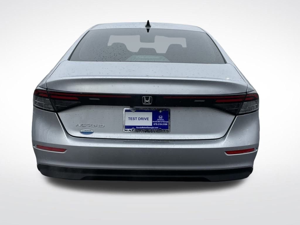 Certified 2025 Honda Accord SE image 5