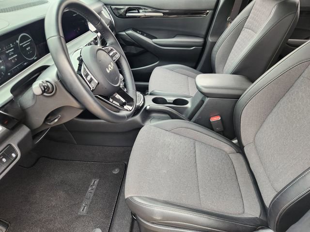 Used 2024 Kia Seltos S FWD image 9
