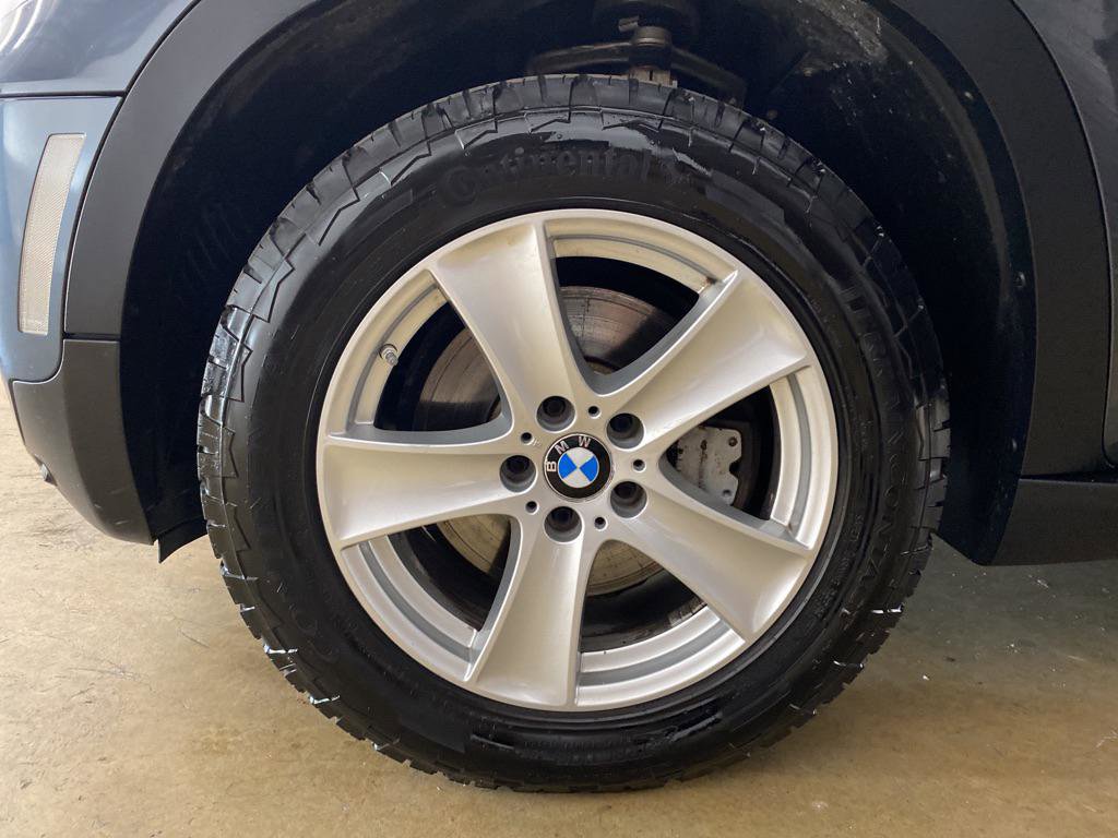 Used 2011 BMW X5 xDrive35d image 38