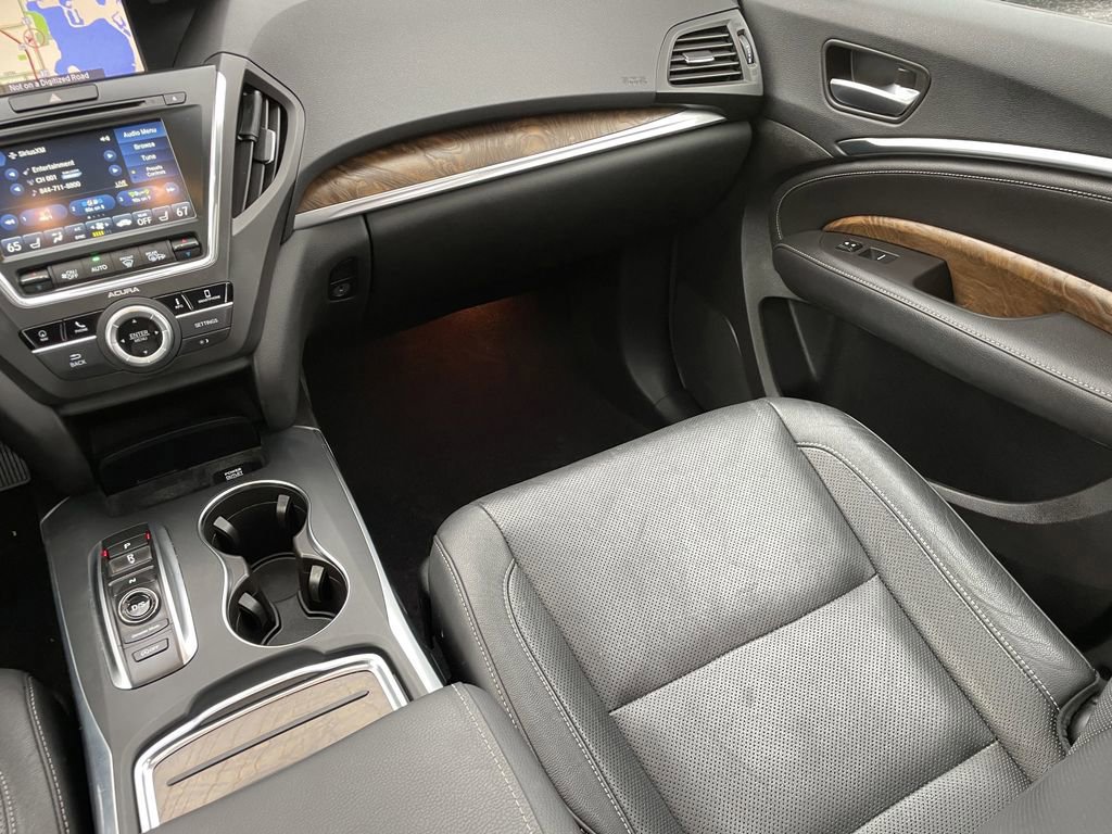 Used 2020 Acura MDX FWD w/ Technology Package image 16