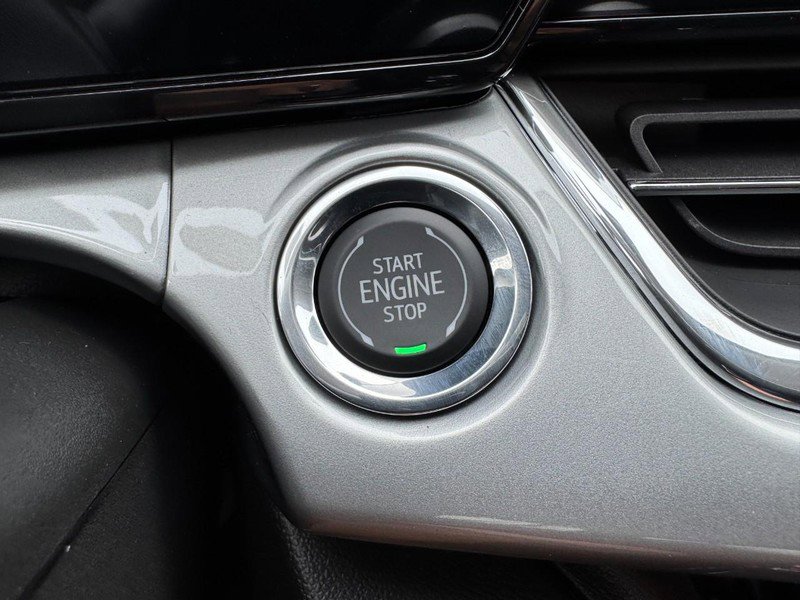 New 2026 Chevrolet Trax LT FWD image 40
