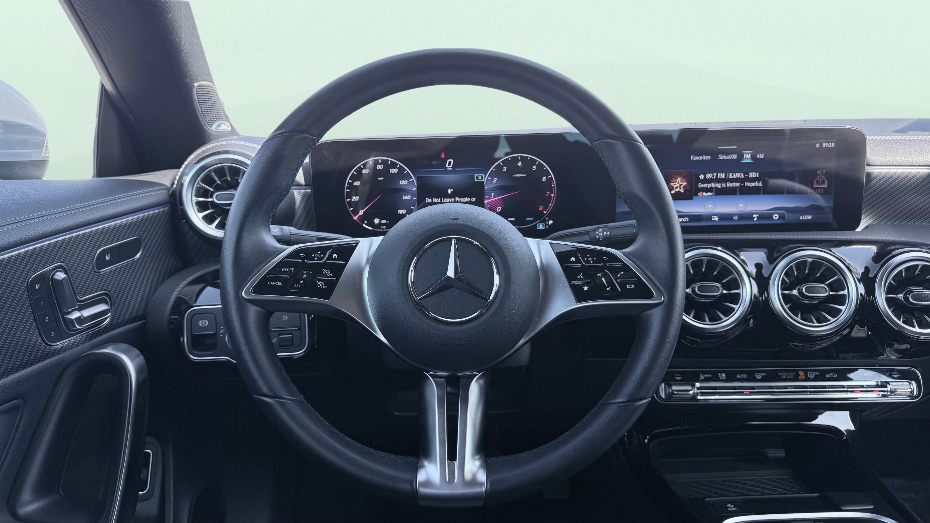 Used 2025 Mercedes-Benz CLA 250 image 68