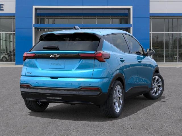 New 2027 Chevrolet Bolt LT image 4