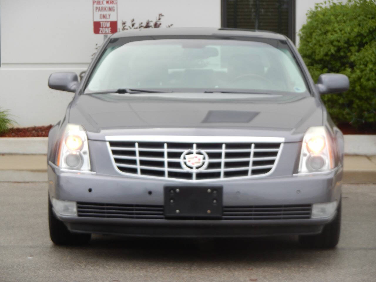 Used 2007 Cadillac DTS Luxury II FWD image 9