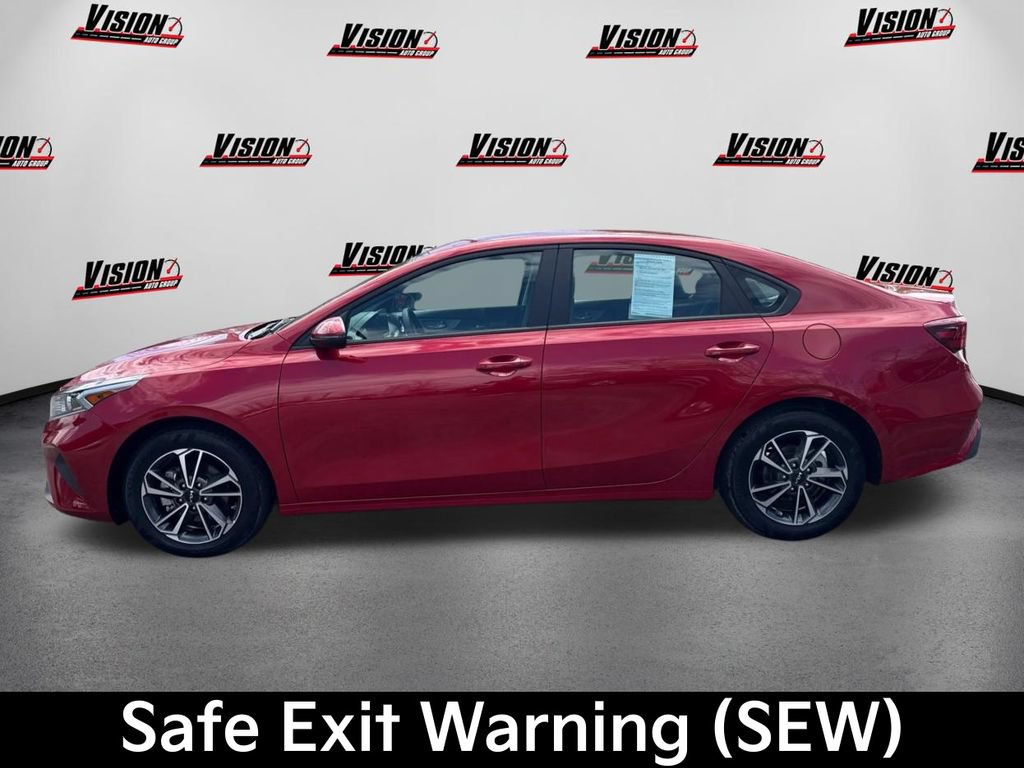 Certified 2023 Kia Forte LXS w/ LXS Technology Package FWD image 10
