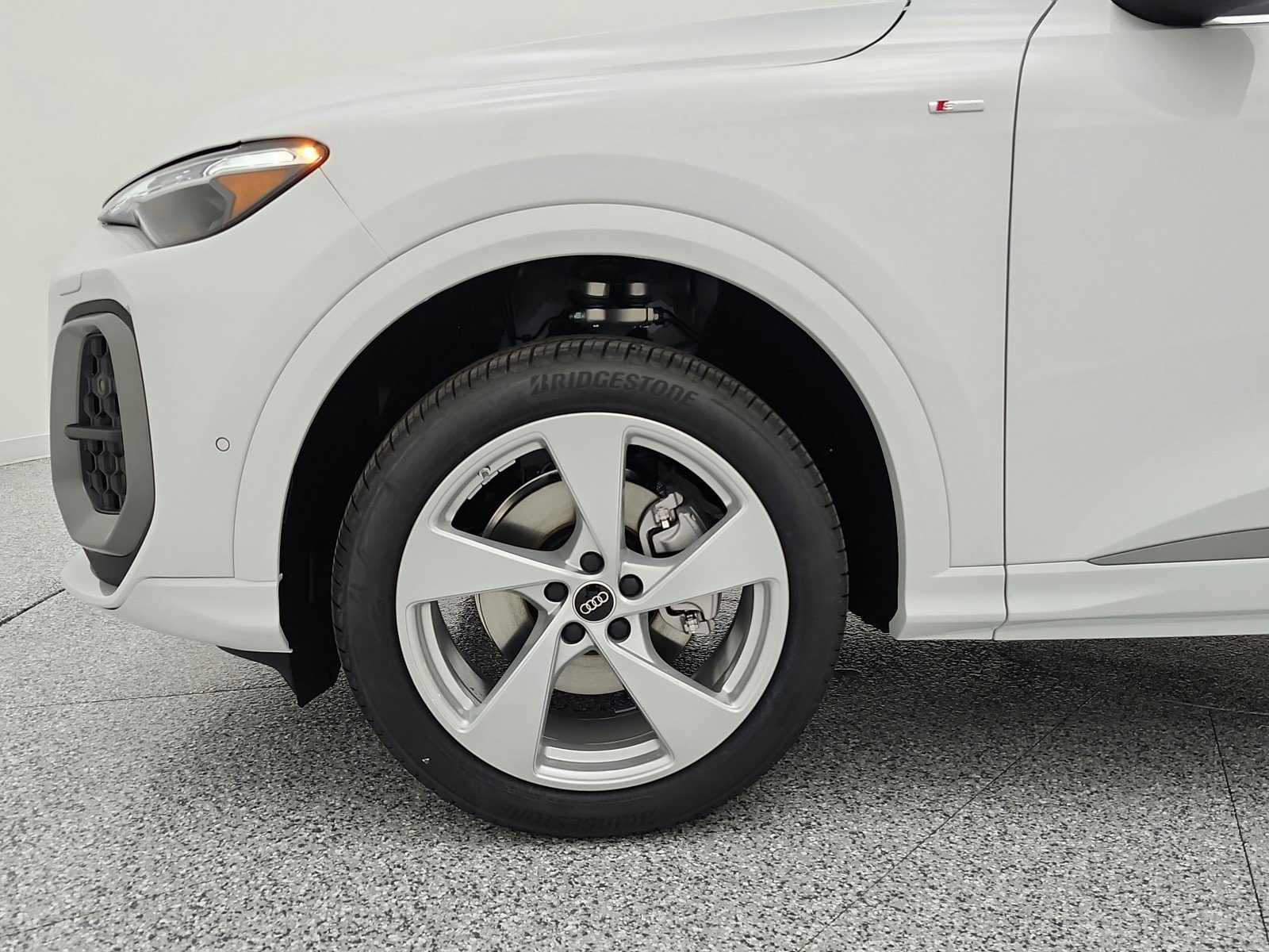 New 2026 Audi Q5 Premium Plus AWD/4WD image 13
