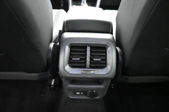 Used 2022 Volkswagen Tiguan SE FWD image 22