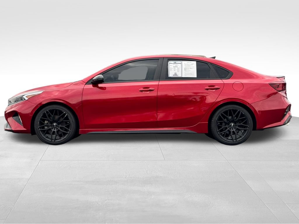Used 2022 Kia Forte GT w/ GT Technology Package FWD image 4