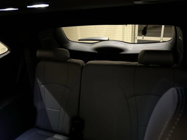 Certified 2022 Buick Enclave Essence w/ Experience Buick Package FWD image 26