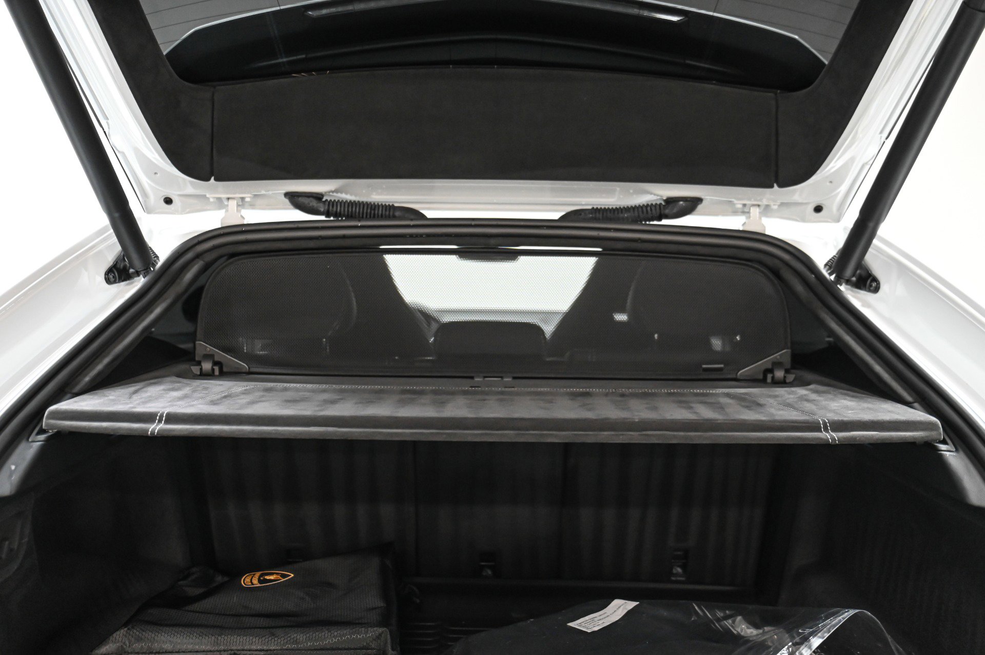 Used 2020 Lamborghini Urus image 66