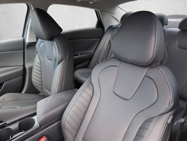 New 2026 Hyundai Elantra Limited FWD image 13