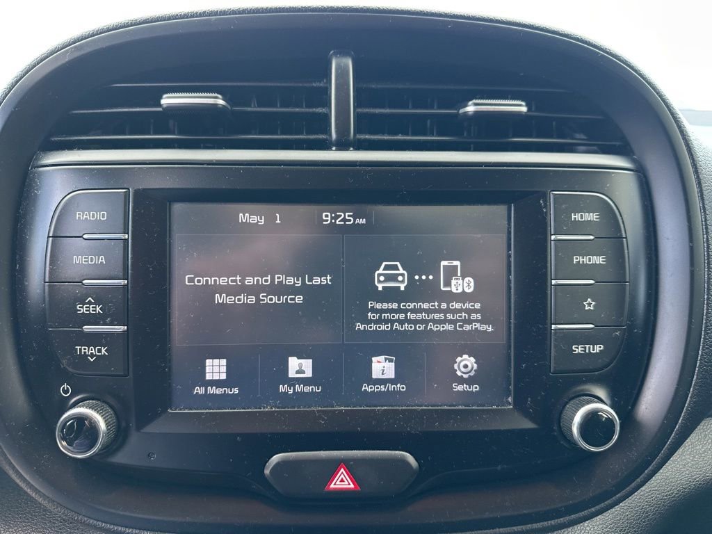 Used 2020 Kia Soul LX FWD image 18