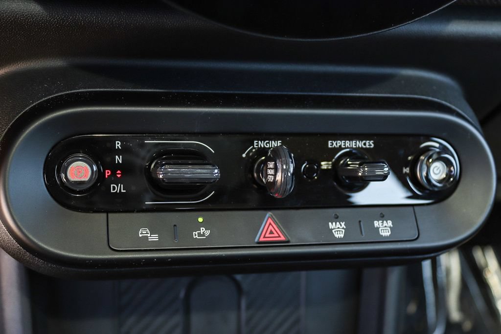 Used 2025 MINI Cooper S FWD image 22