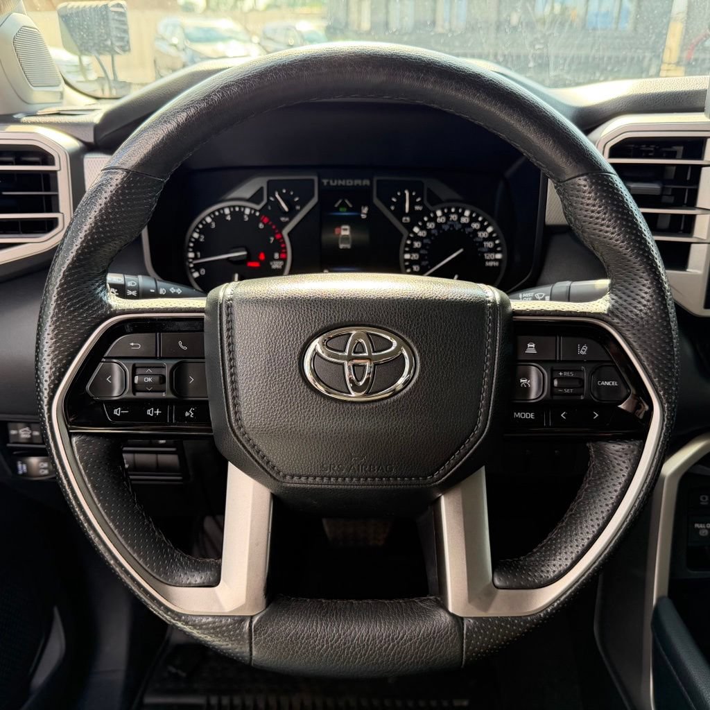 Used 2022 Toyota Tundra Limited AWD/4WD image 40
