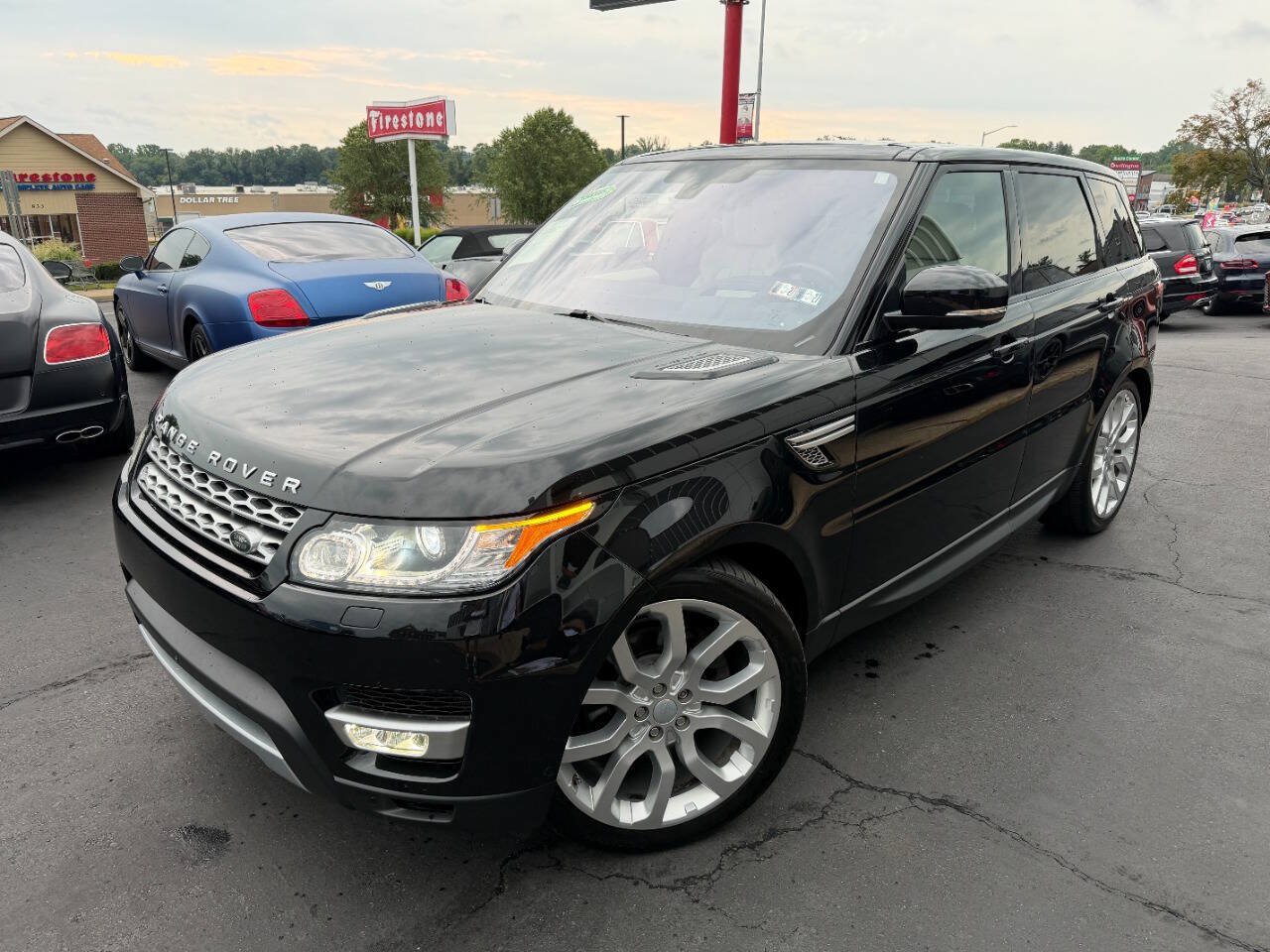 Used 2016 Land Rover Range Rover Sport HSE AWD/4WD image 2