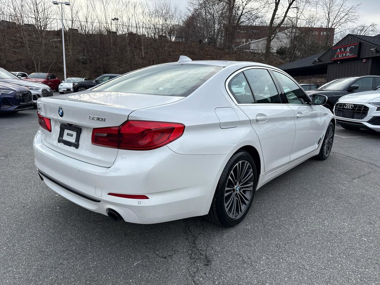 Used 2019 BMW 530i xDrive w/ Convenience Package image 13