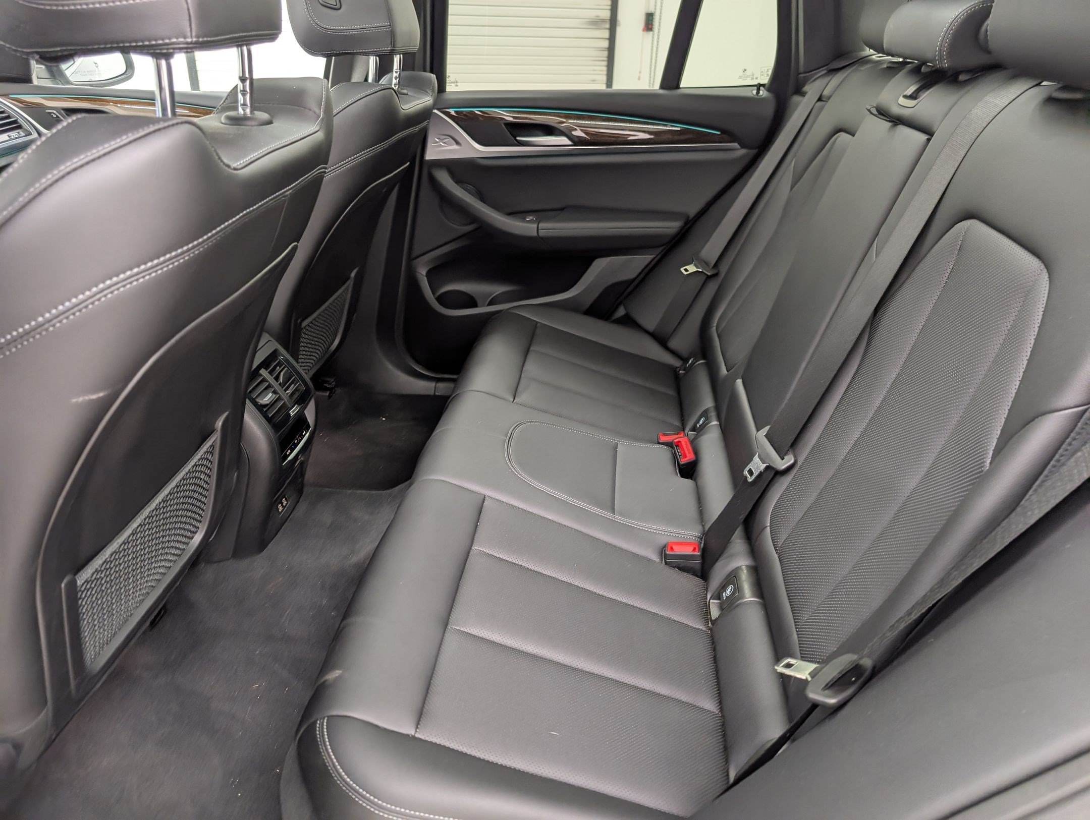 Used 2024 BMW X3 sDrive30i w/ Convenience Package RWD image 26