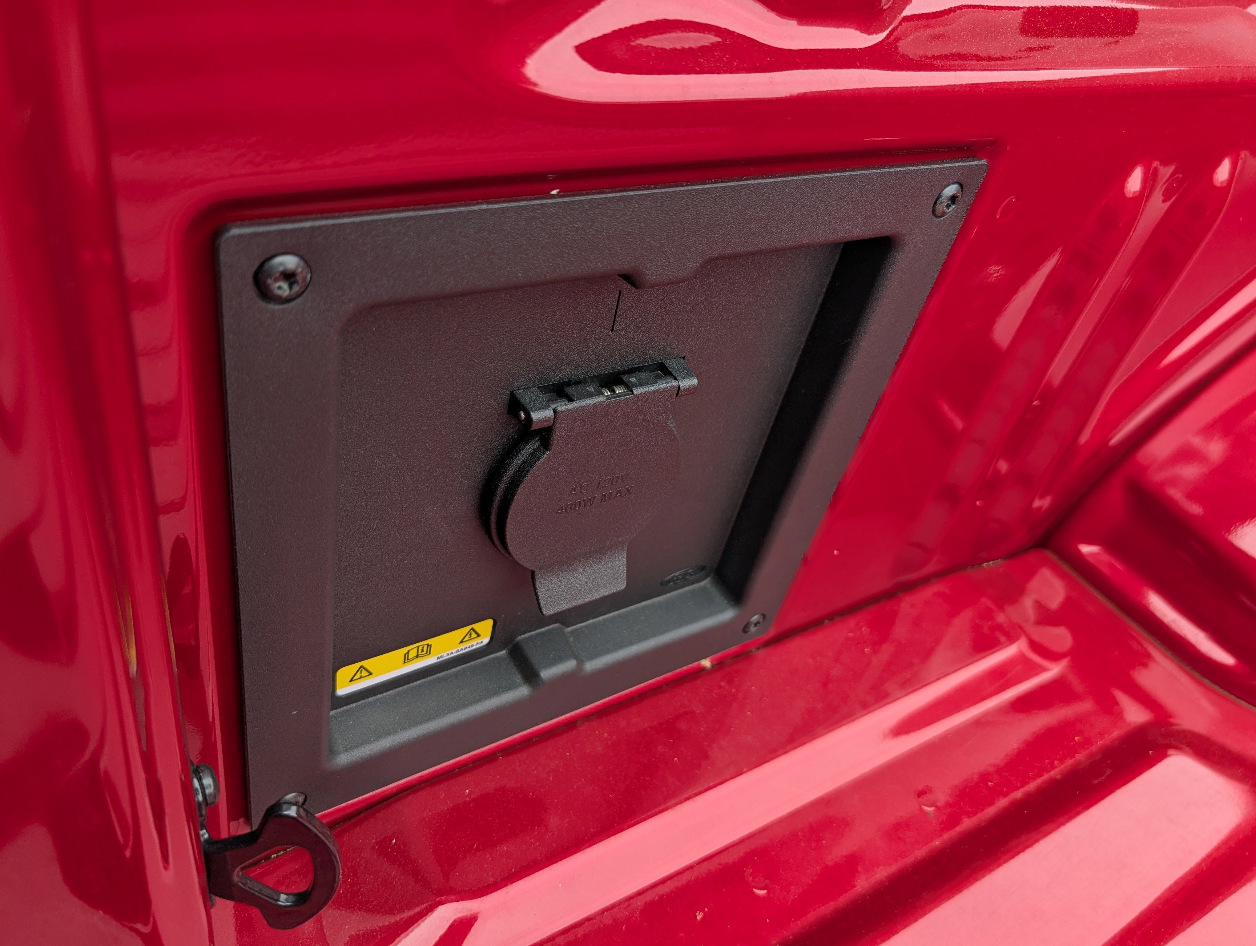 New 2025 Ford F150 XLT w/ Equipment Group 302A MID image 11