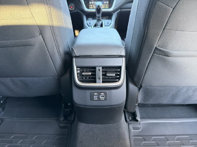 Certified 2025 Subaru Outback Premium w/ Popular Package #1A AWD/4WD image 21