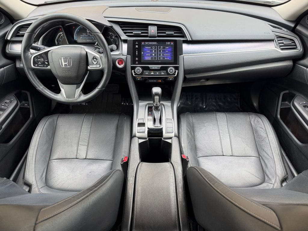 Used 2018 Honda Civic Touring image 16