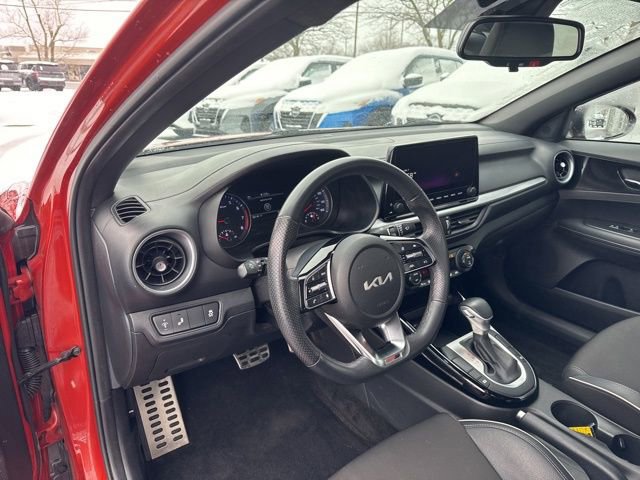 Used 2023 Kia Forte GT-Line image 9