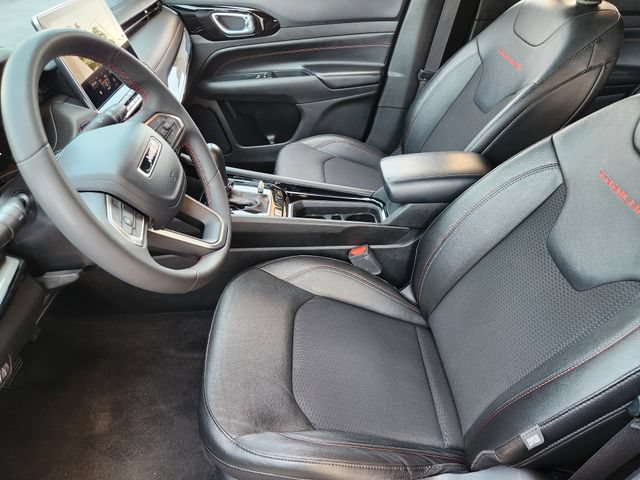 Certified 2024 Jeep Compass Trailhawk AWD/4WD image 15