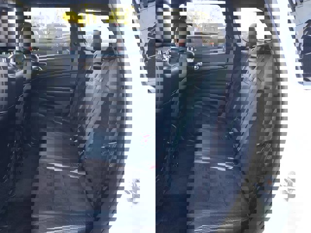 Used 2019 Jeep Grand Cherokee Altitude image 17