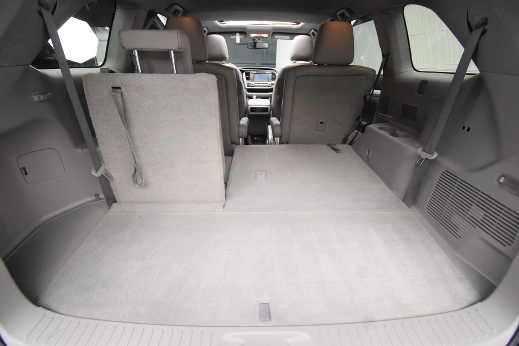 Used 2015 Toyota Highlander XLE AWD/4WD image 33