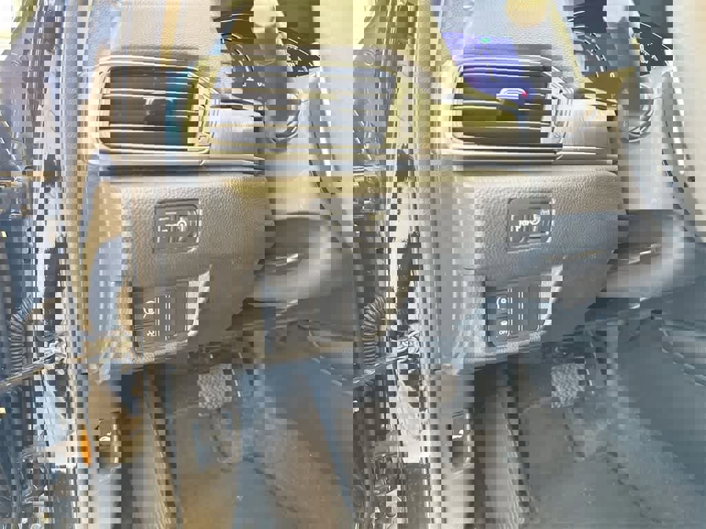 Used 2022 Honda Accord Hybrid image 37