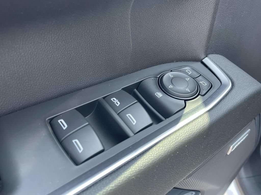 Used 2024 Chevrolet Silverado 1500 RST w/ Rally Edition AWD/4WD image 15