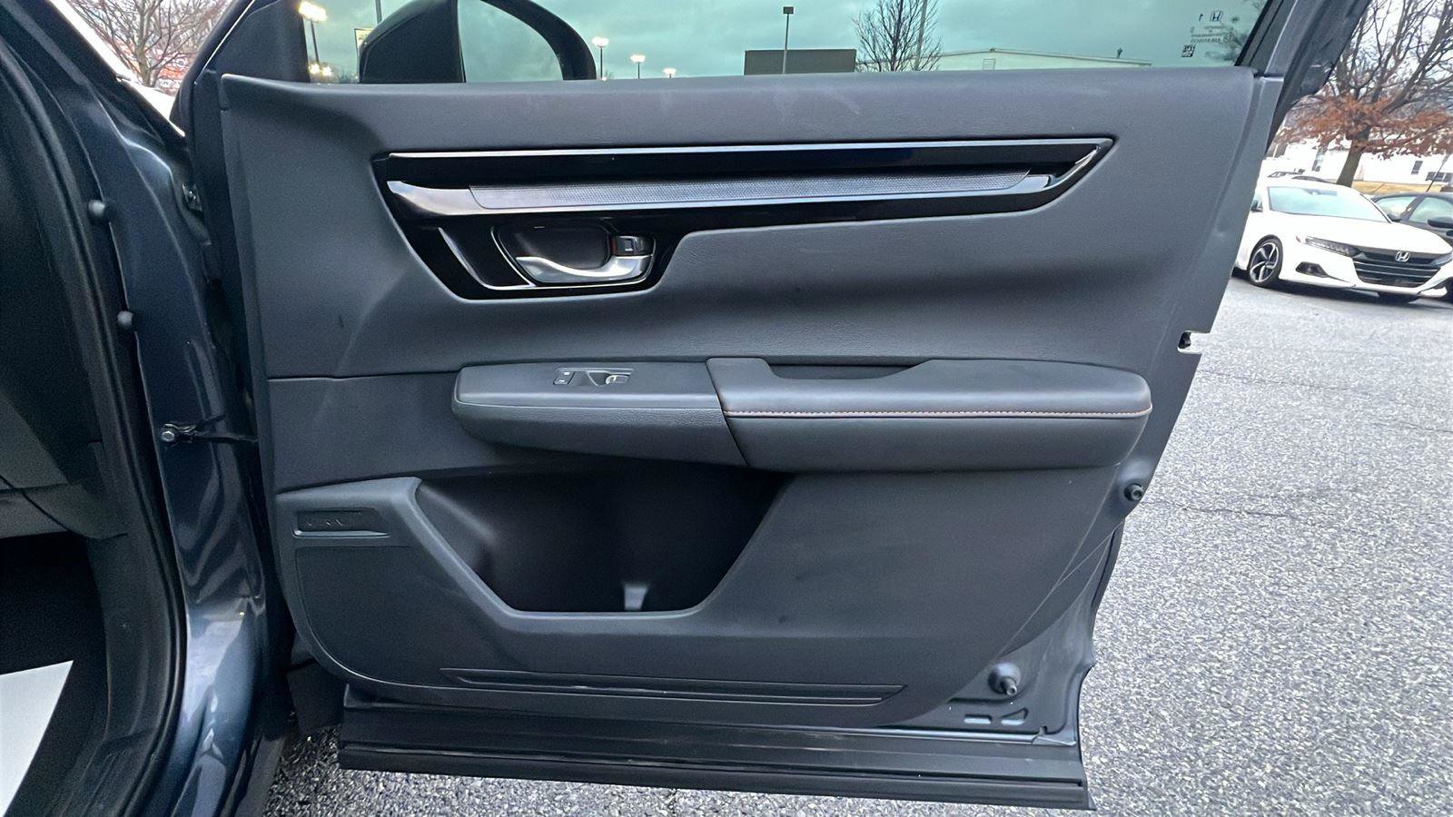 Certified 2024 Honda CR-V Sport Touring image 12