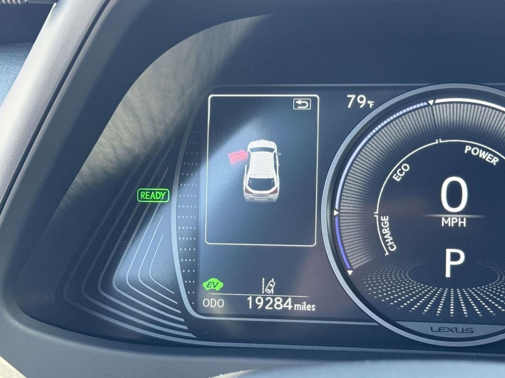 Used 2024 Lexus UX 250h F Sport image 29