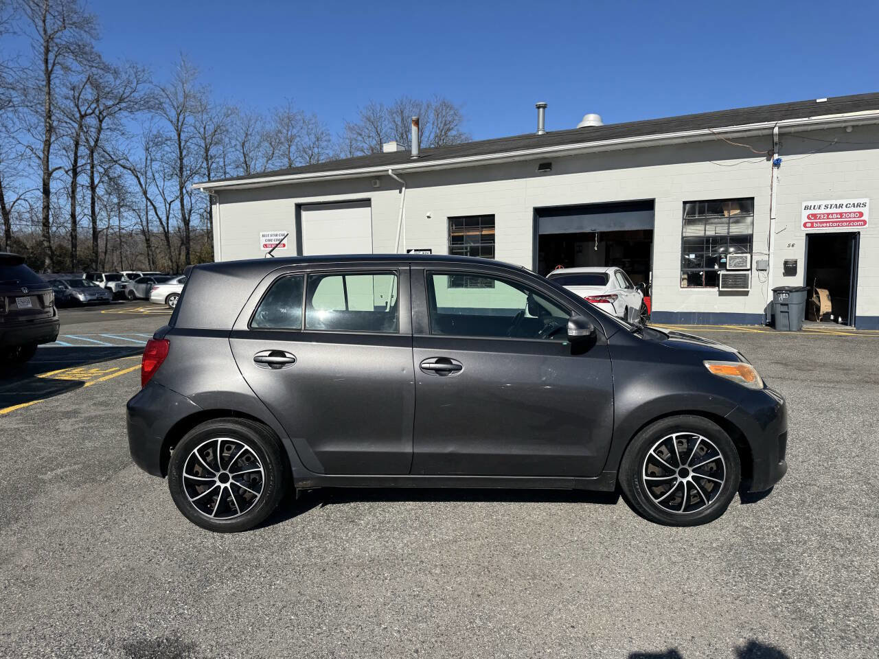 Used 2009 Scion xD image 9