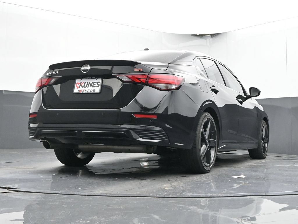 Used 2024 Nissan Sentra SR FWD image 19