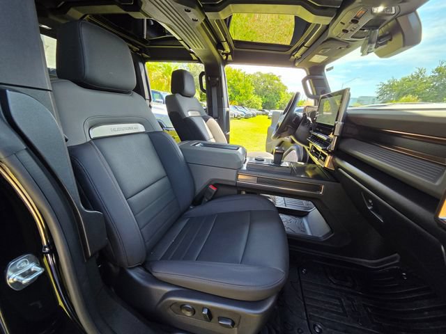 Used 2025 GMC Hummer EV 2X AWD/4WD image 21