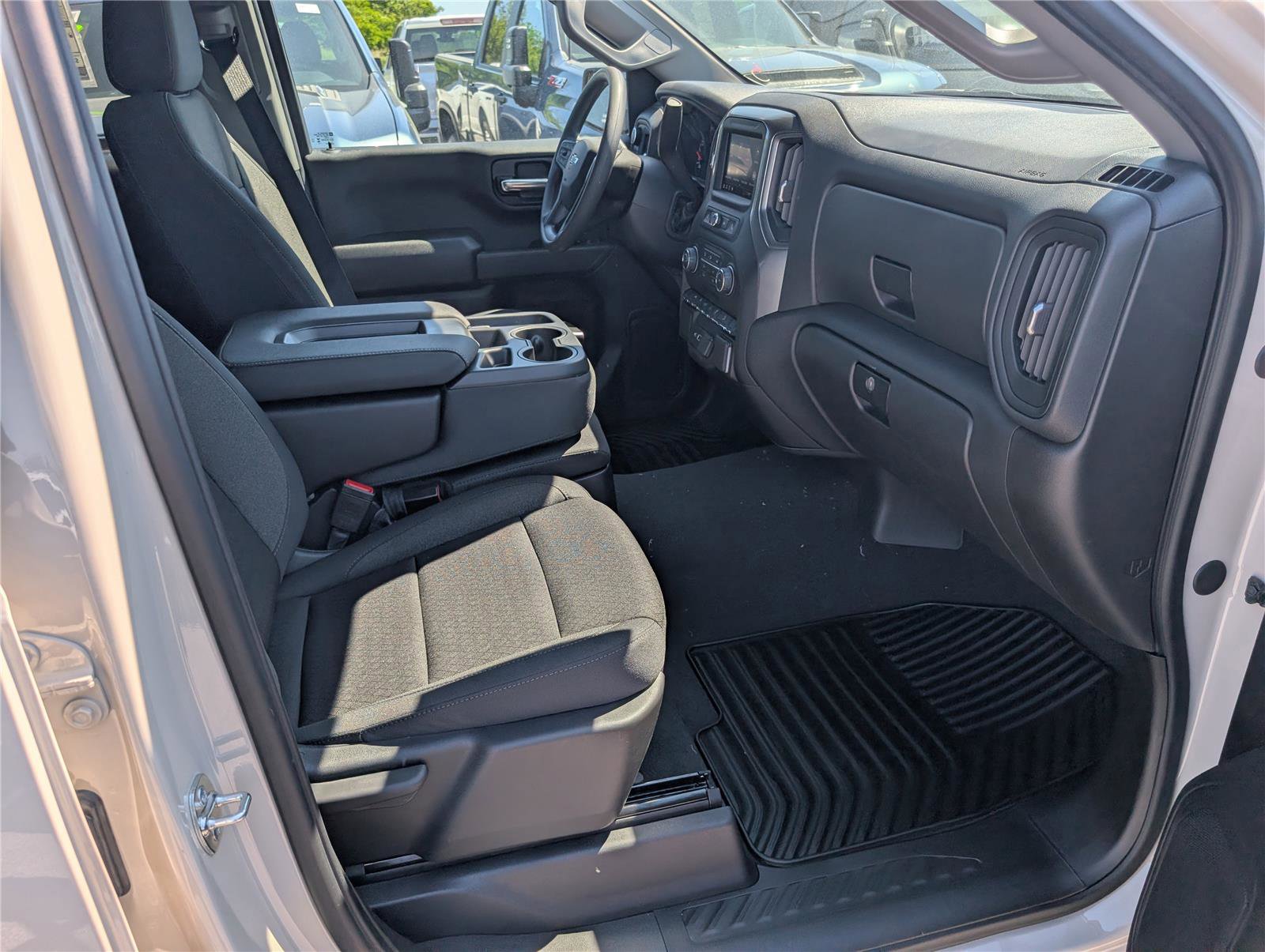 New 2026 Chevrolet Silverado 1500 Custom Trail Boss AWD/4WD image 6