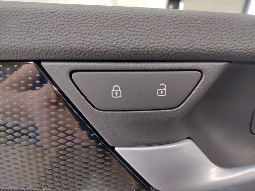 New 2026 Volkswagen Tiguan S AWD/4WD image 16